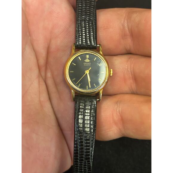 Vintage Seiko 2Y01-0010 Women’s Watch! New Battery! main image 5
